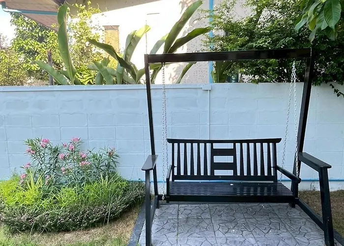 Near Airport 2nd For 2,8k & 3rd For 1,8k & 4th Only 300b Inbox! Hotel