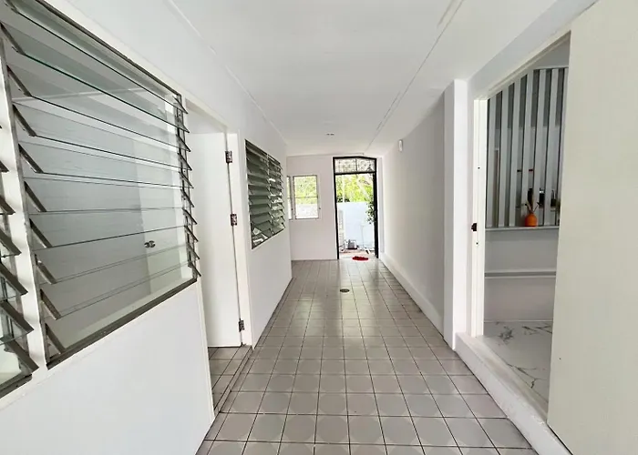 Near Airport 2nd For 2,8k & 3rd For 1,8k & 4th Only 300b Inbox! Bangkok
